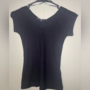 BDG Urban Outfitters Black V-Neck Women's Top NWOT